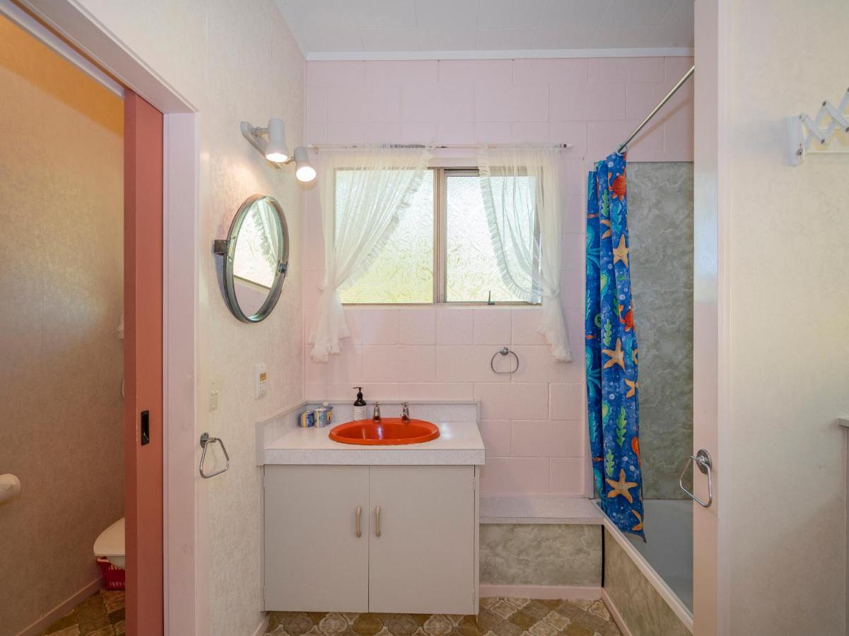 Cosy At Cooks - Cooks Beach Downstairs Unit Dış mekan fotoğraf